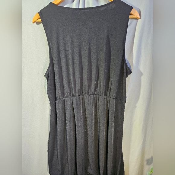 Daisy Fuentes that little black dress nwt - Picture 3 of 3
